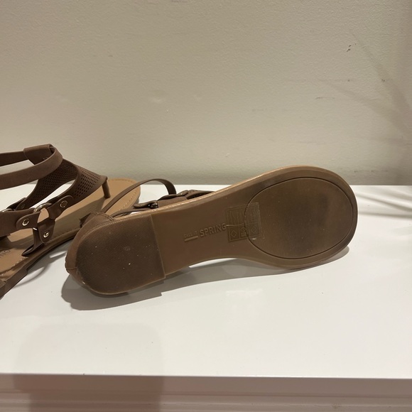 Call it Spring Sandals - Picture 5 of 7